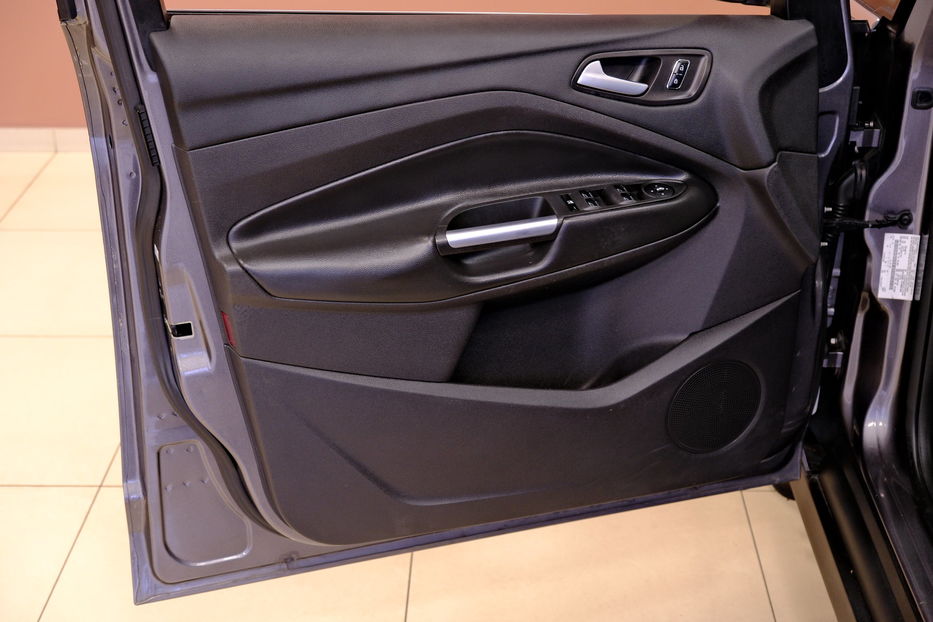 Продам Ford C-Max Hybrid 2014 года в Одессе