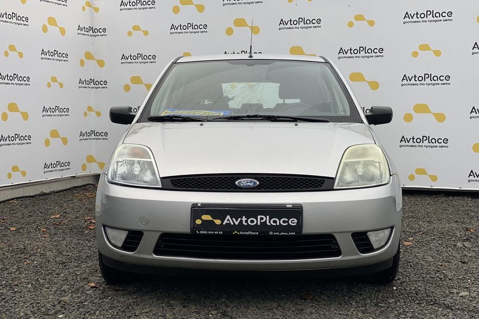 Продам Ford Fiesta 2004 года в Луцке