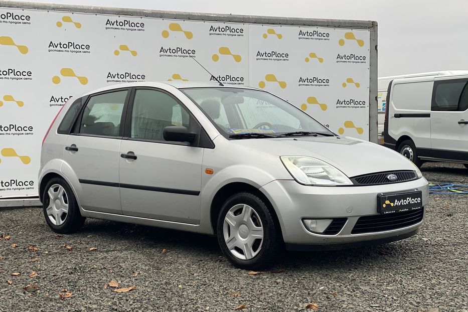 Продам Ford Fiesta 2004 года в Луцке