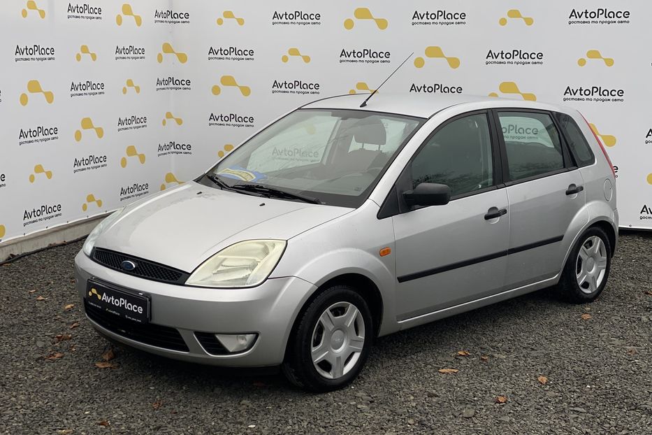 Продам Ford Fiesta 2004 года в Луцке