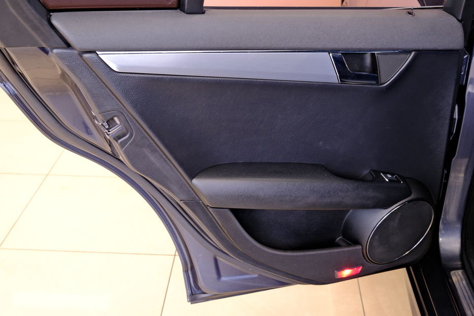 Продам Mercedes-Benz C-Class 280 2007 года в Одессе