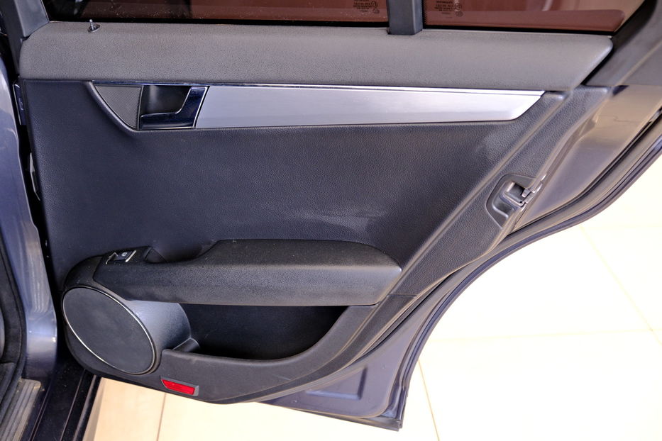 Продам Mercedes-Benz C-Class 280 2007 года в Одессе