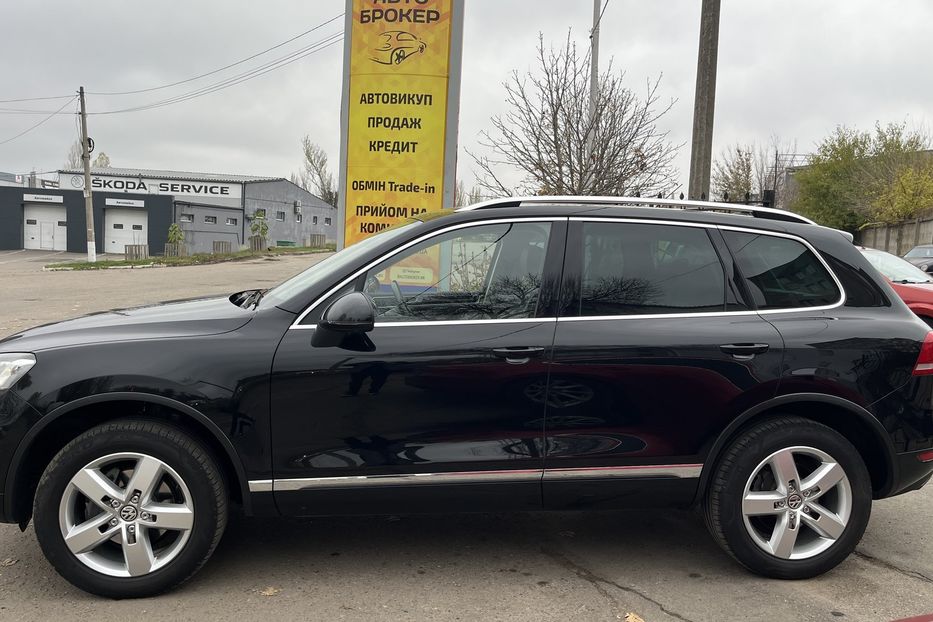 Продам Volkswagen Touareg Oficial  2014 года в Николаеве