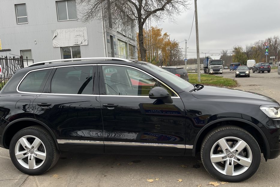 Продам Volkswagen Touareg Oficial  2014 года в Николаеве