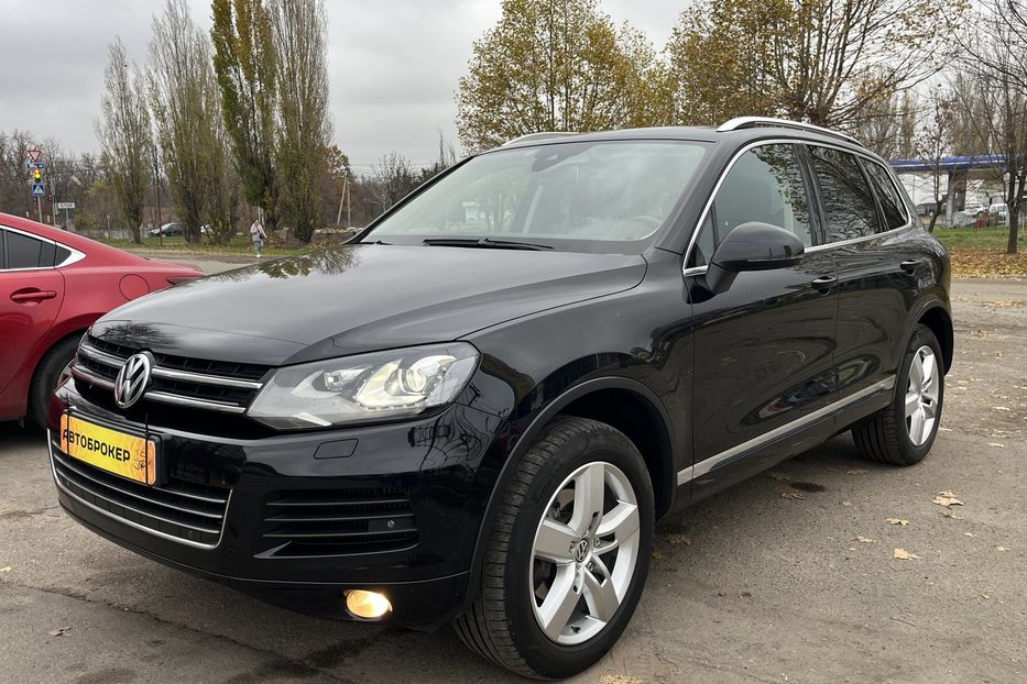 Продам Volkswagen Touareg Oficial  2014 года в Николаеве