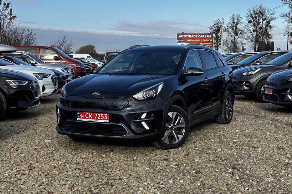 Продам Kia Niro 64 KW авто у Львові  2020 года в Львове