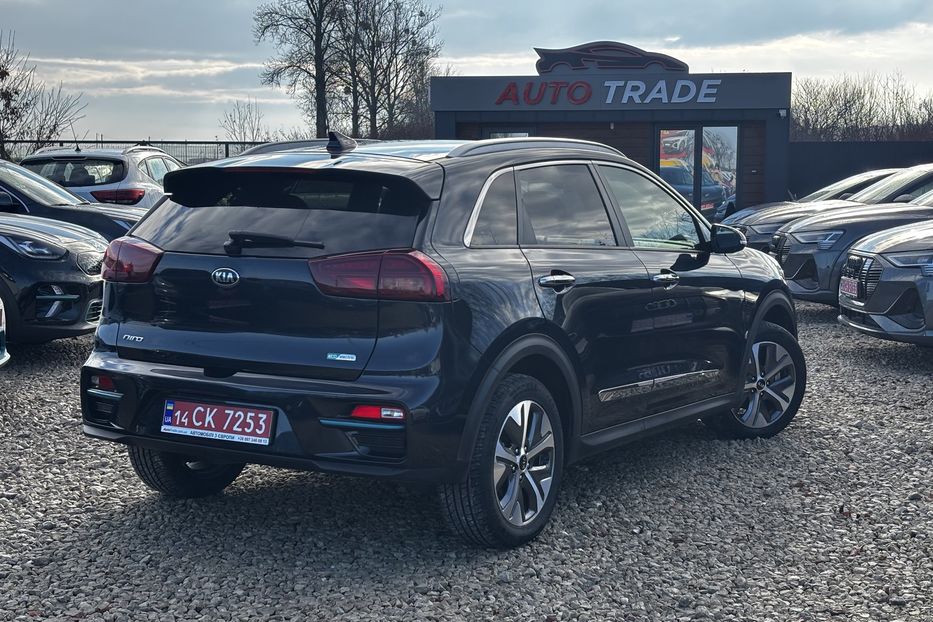 Продам Kia Niro 64 KW авто у Львові  2020 года в Львове