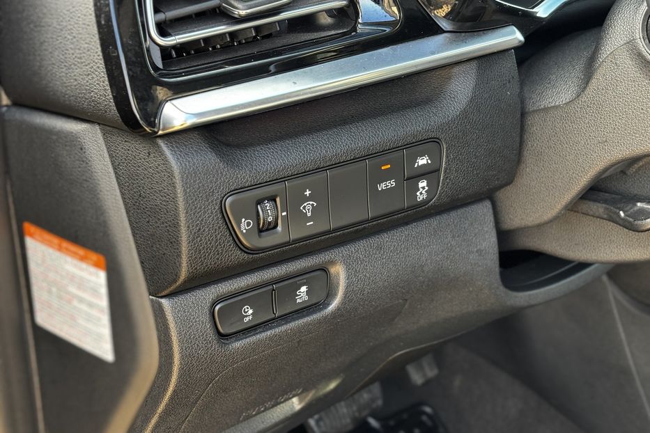 Продам Kia Niro 64 KW авто у Львові  2020 года в Львове