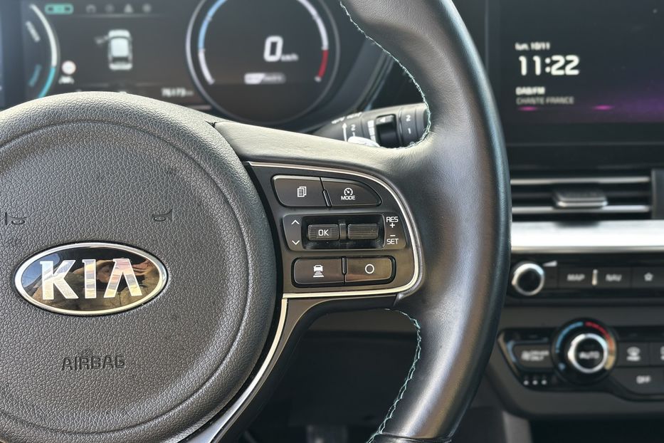 Продам Kia Niro 64 KW авто у Львові  2020 года в Львове