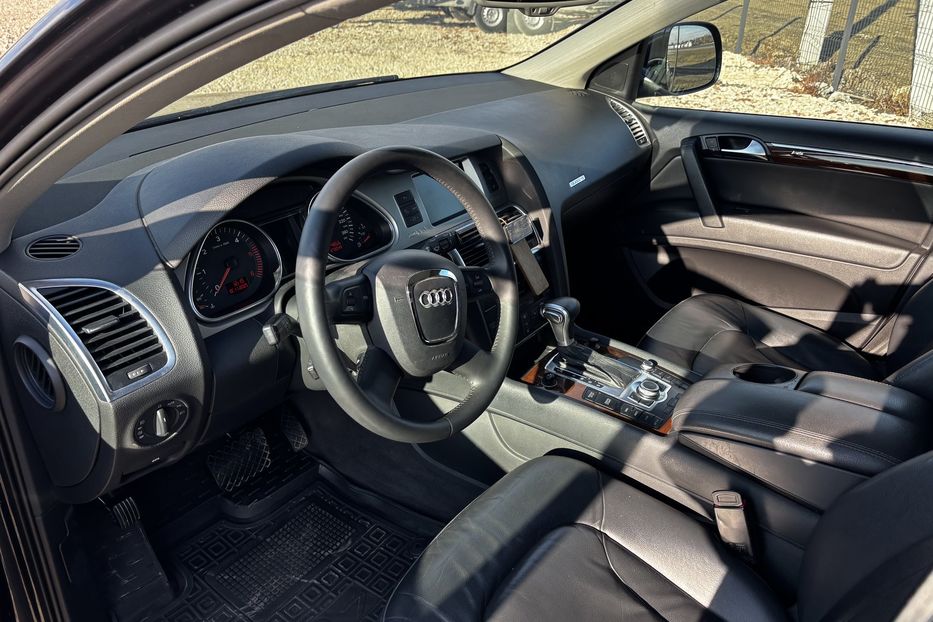 Продам Audi Q7 2009 года в Львове