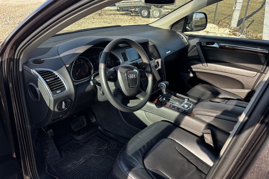 Продам Audi Q7 2009 года в Львове