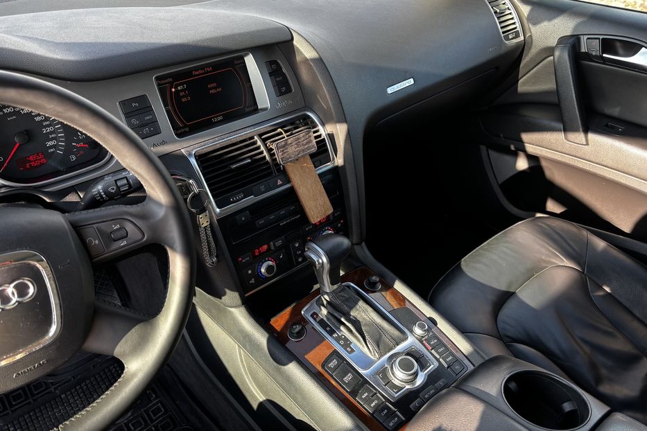 Продам Audi Q7 2009 года в Львове