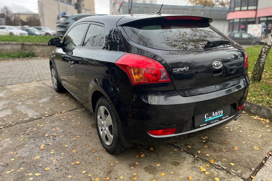 Продам Kia Ceed 2008 года в Черновцах