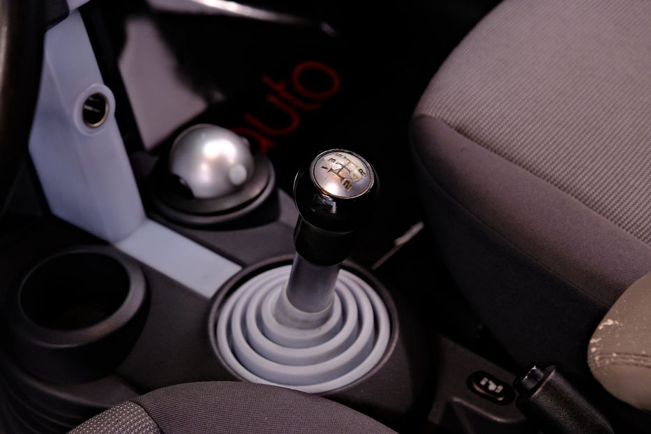 Продам Mitsubishi Colt 2005 года в Одессе