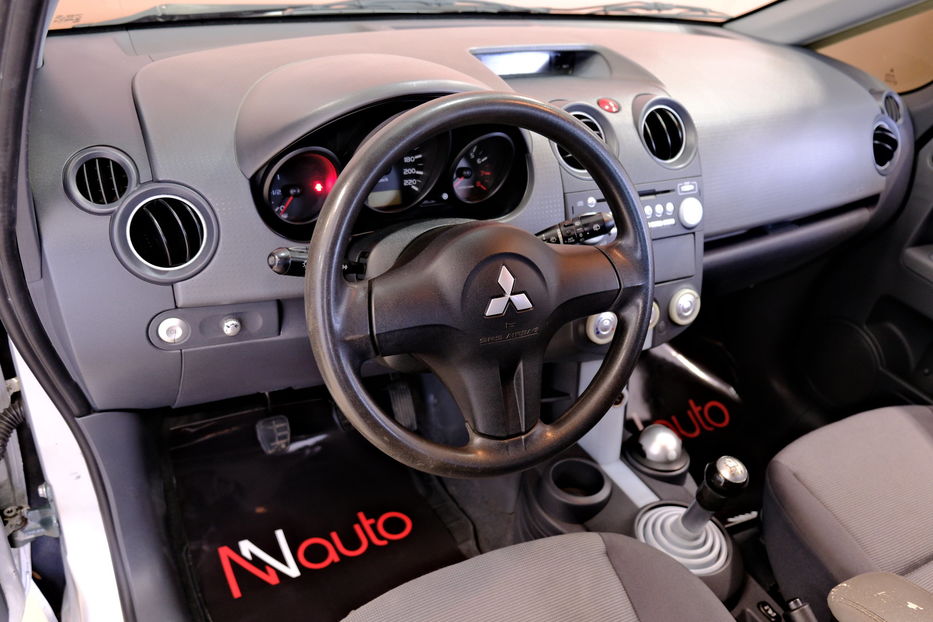 Продам Mitsubishi Colt 2005 года в Одессе