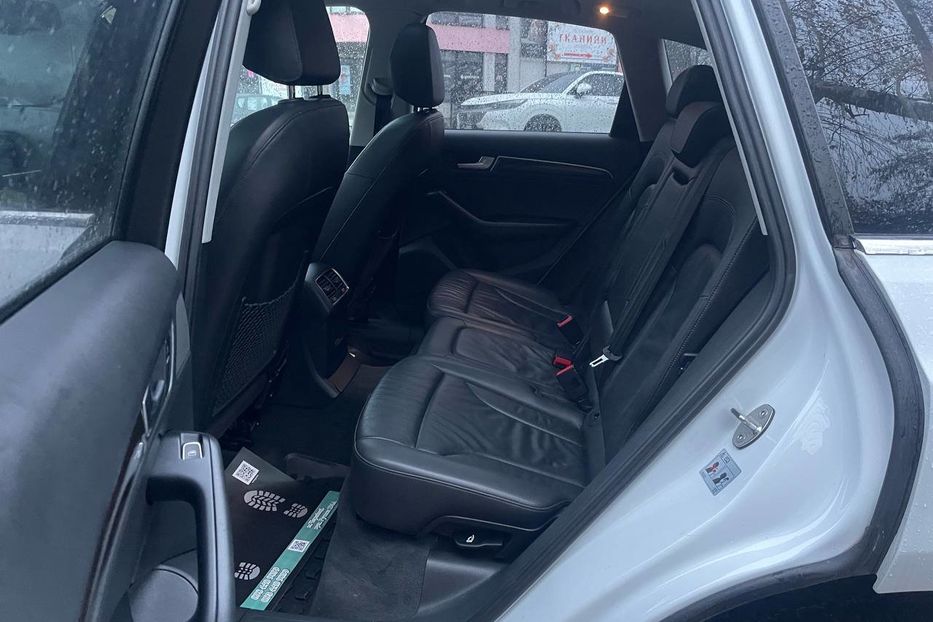 Продам Audi Q5 2013 года в Черновцах