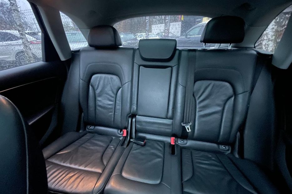 Продам Audi Q5 2013 года в Черновцах