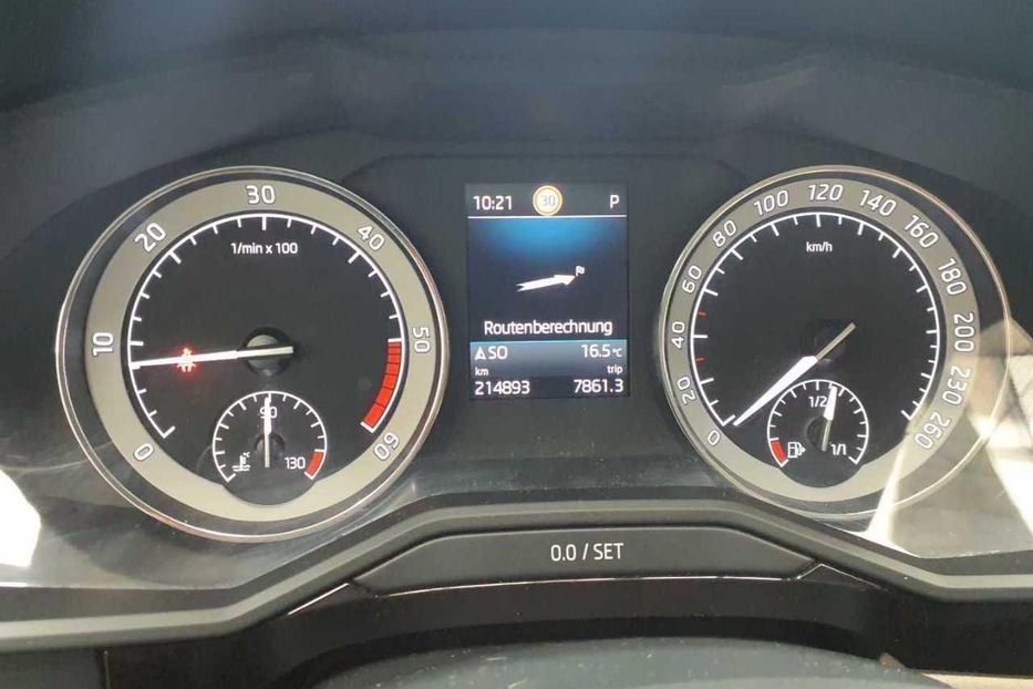 Продам Skoda Superb Edition ціла v1451 2020 года в Луцке