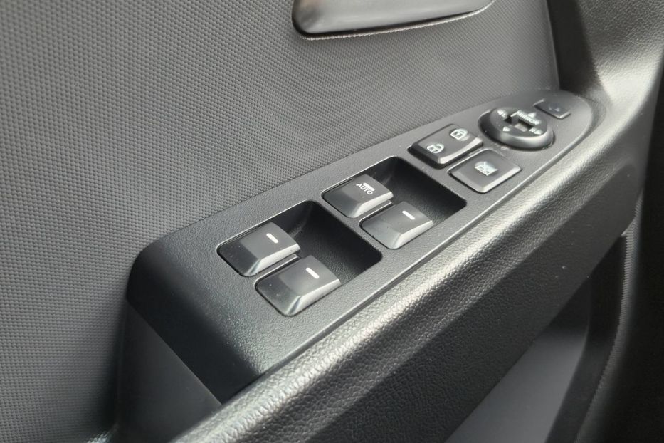 Продам Kia Sportage Full  2012 года в Львове