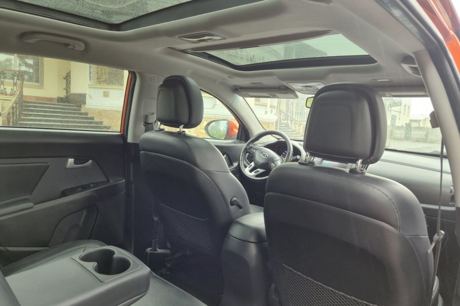 Продам Kia Sportage Full  2012 года в Львове