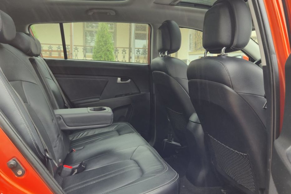 Продам Kia Sportage Full  2012 года в Львове