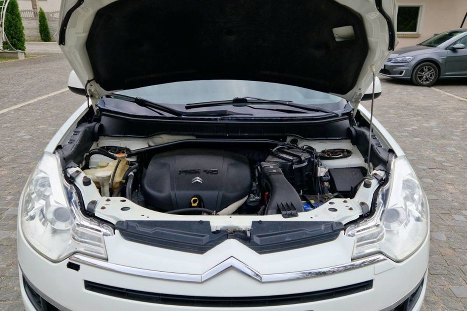 Продам Citroen C-Crosser 4×4 2008 года в Львове