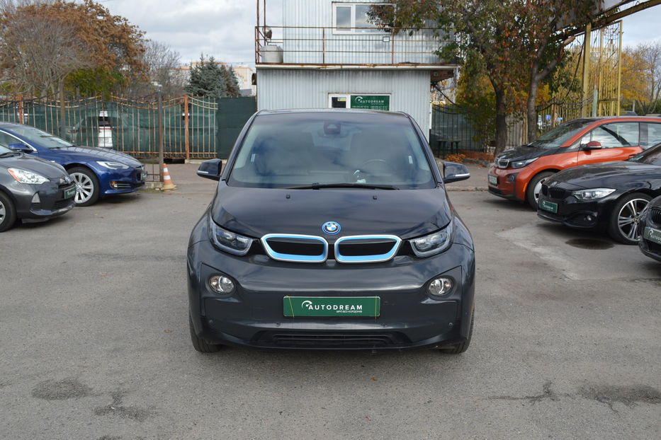Продам BMW I3 2015 года в Одессе