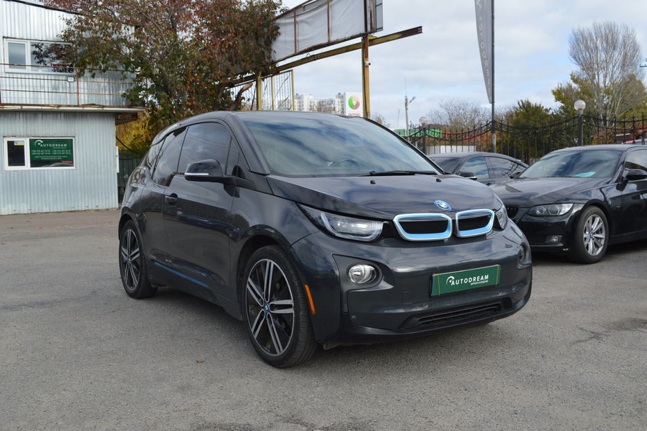 Продам BMW I3 2015 года в Одессе