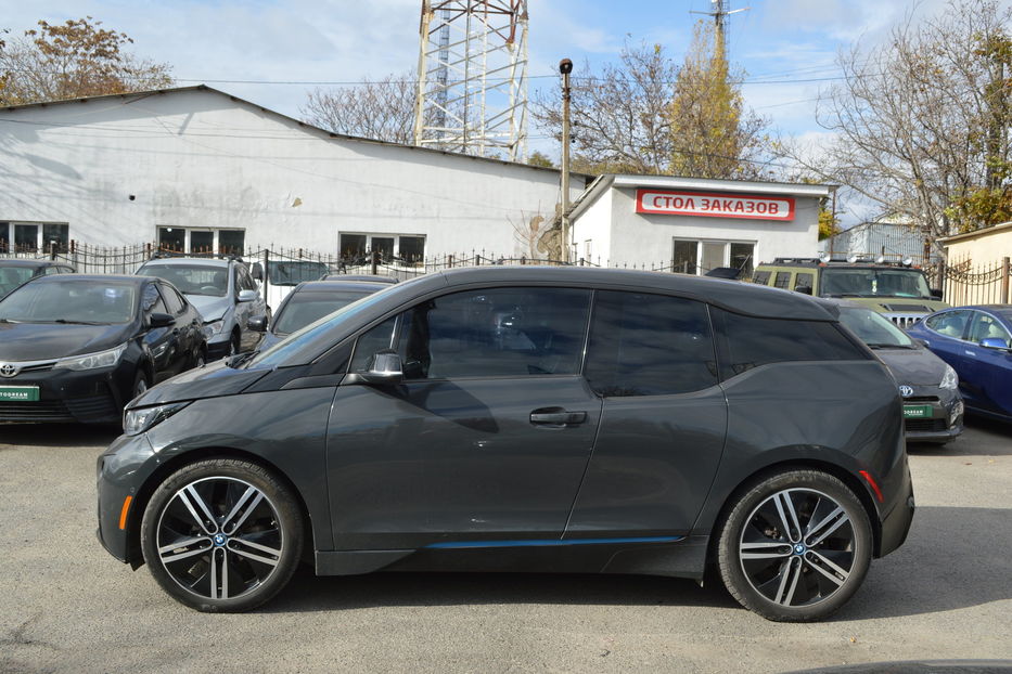 Продам BMW I3 2015 года в Одессе