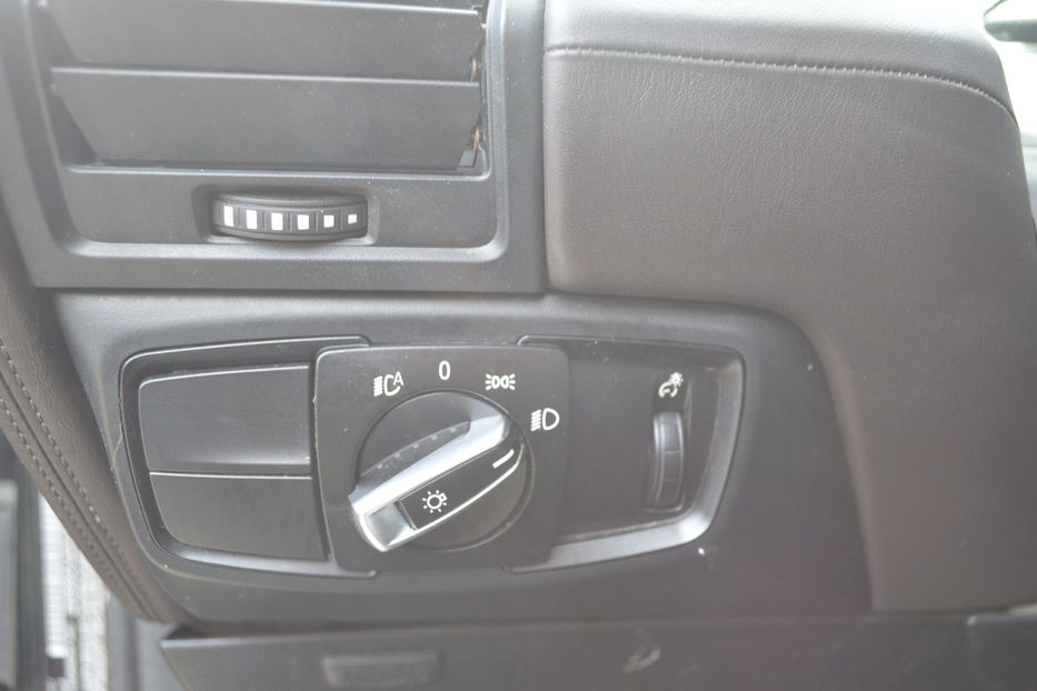 Продам BMW I3 2015 года в Одессе