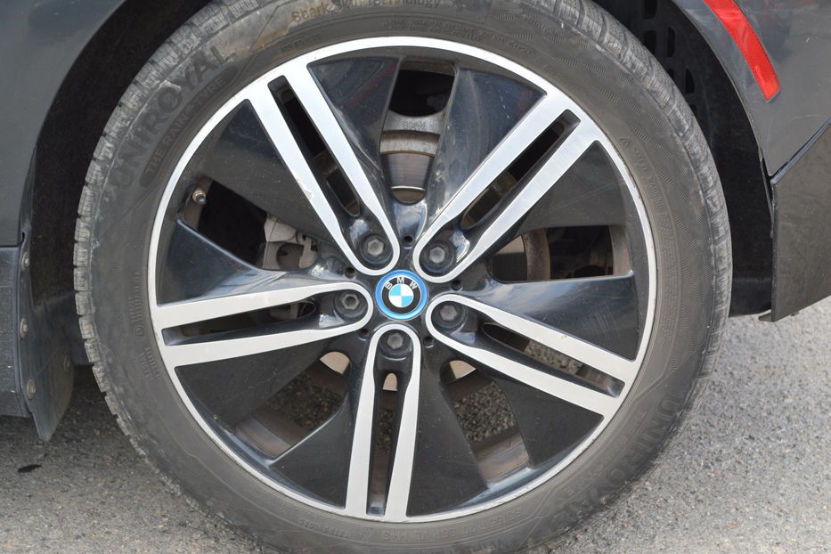 Продам BMW I3 2015 года в Одессе