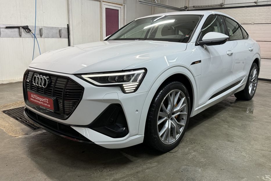 Продам Audi E-Tron Камера360 S-LINE BLACK EDITION 2021 года в Львове