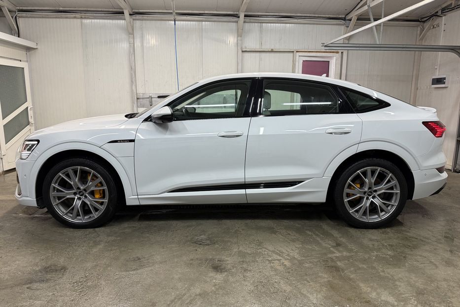 Продам Audi E-Tron Камера360 S-LINE BLACK EDITION 2021 года в Львове