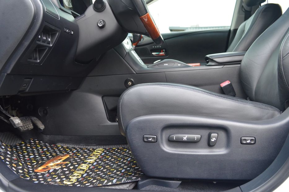 Продам Lexus RX 450 Top Luxury 2010 года в Одессе