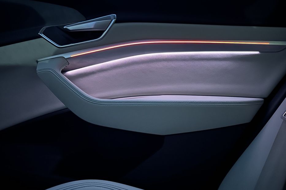 Продам Audi E-Tron Камера360 S-LINE BLACK EDITION 2021 года в Львове