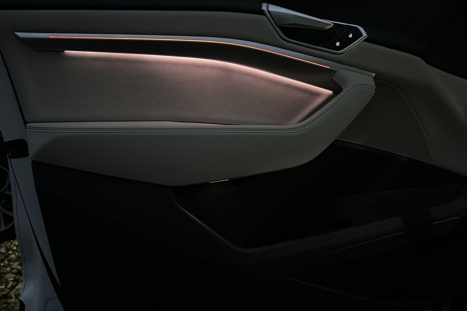 Продам Audi E-Tron Камера360 S-LINE BLACK EDITION 2021 года в Львове