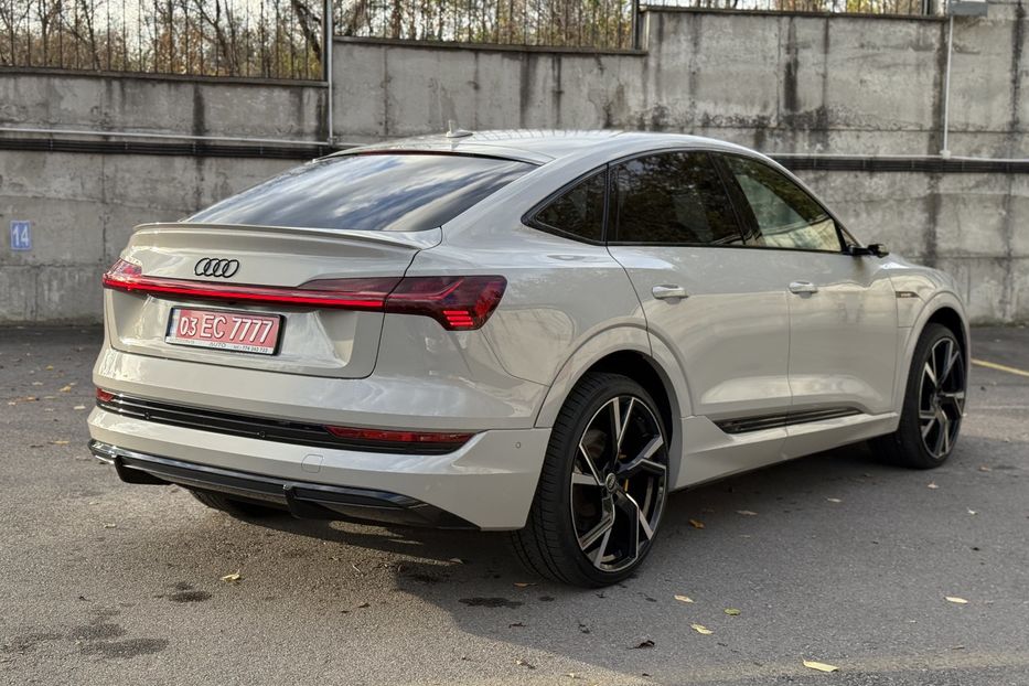 Продам Audi E-Tron Sportback 55 S-line Рівне 2021 года в Ровно