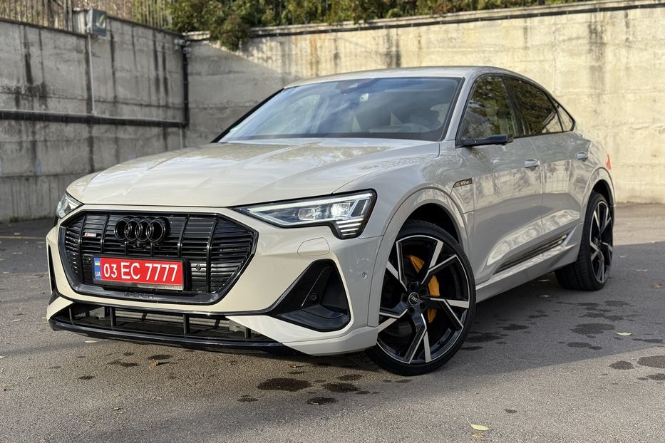 Продам Audi E-Tron Sportback 55 S-line Рівне 2021 года в Ровно