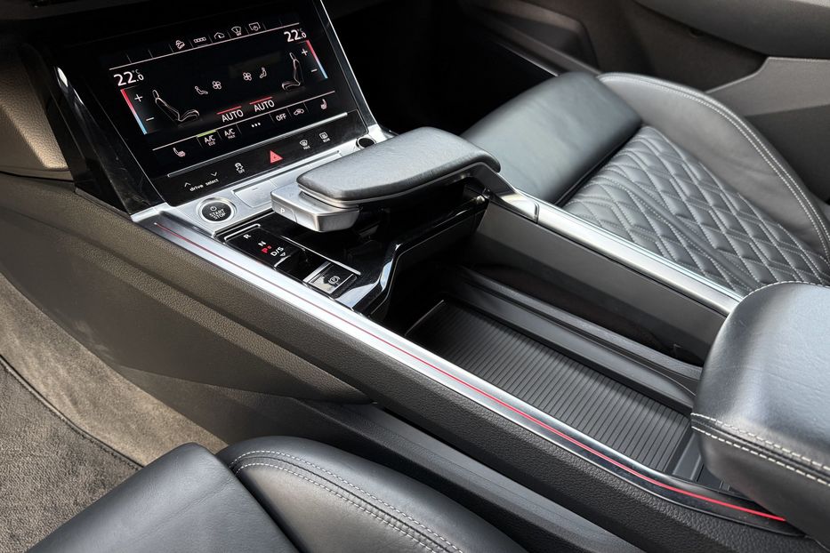 Продам Audi E-Tron Sportback 55 S-line Рівне 2021 года в Ровно