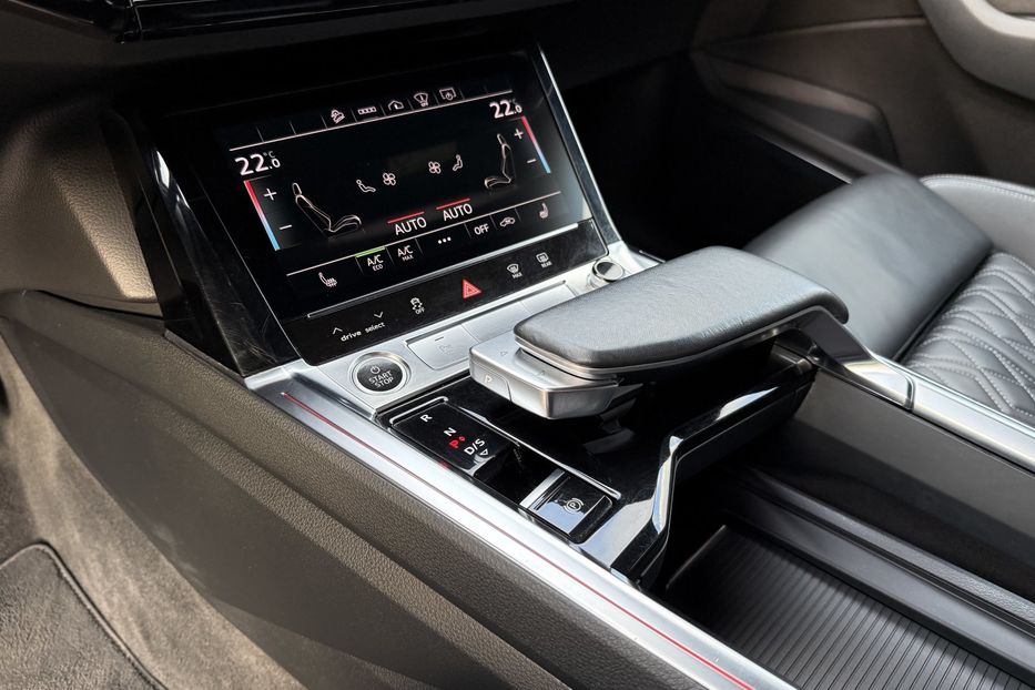 Продам Audi E-Tron Sportback 55 S-line Рівне 2021 года в Ровно