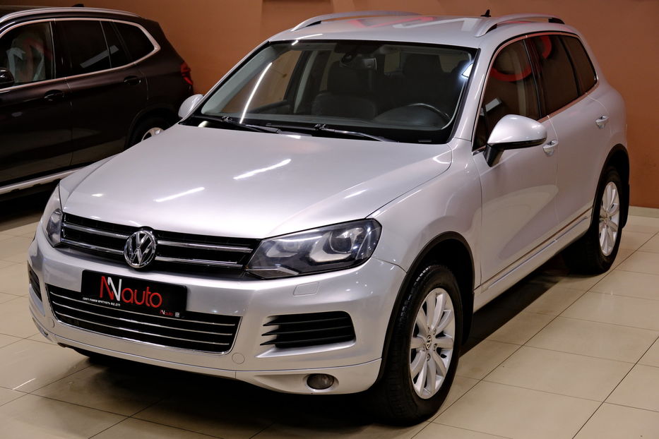 Продам Volkswagen Touareg 2013 года в Одессе