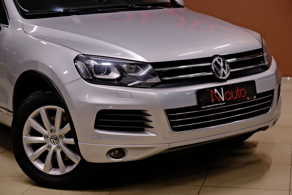Продам Volkswagen Touareg 2013 года в Одессе