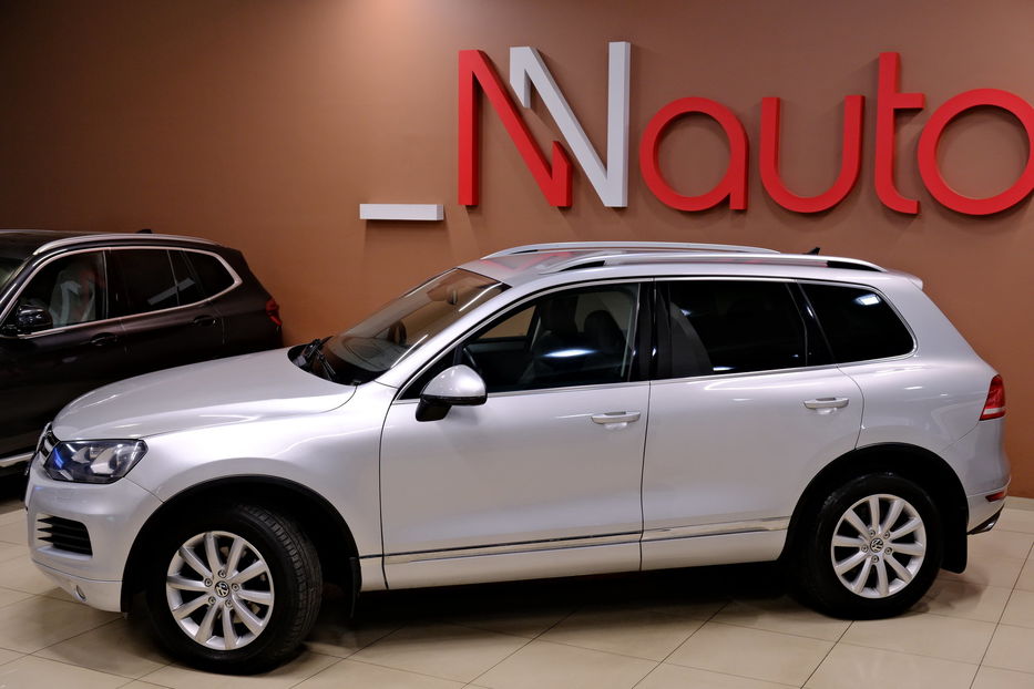Продам Volkswagen Touareg 2013 года в Одессе