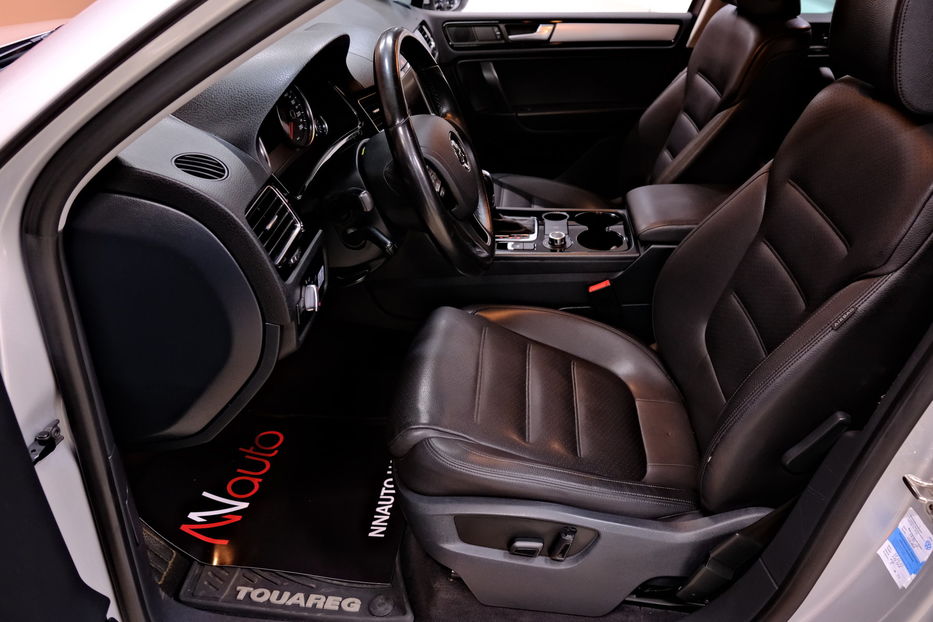 Продам Volkswagen Touareg 2013 года в Одессе