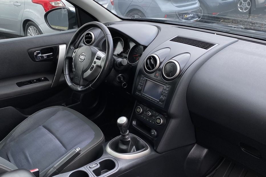 Продам Nissan Qashqai 2010 года в Луцке