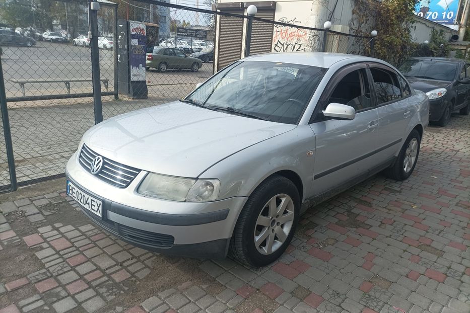 Продам Volkswagen Passat B5 европа 1998 года в Одессе
