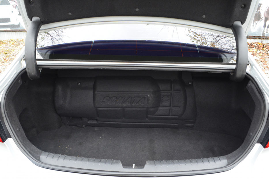 Продам Hyundai Sonata Lpi 2017 года в Киеве