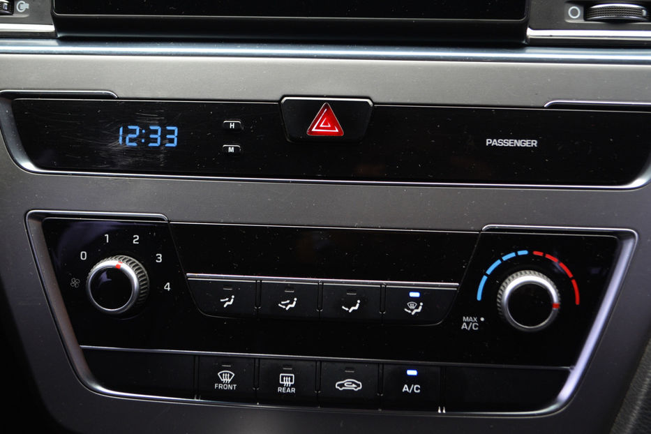 Продам Hyundai Sonata Lpi 2017 года в Киеве