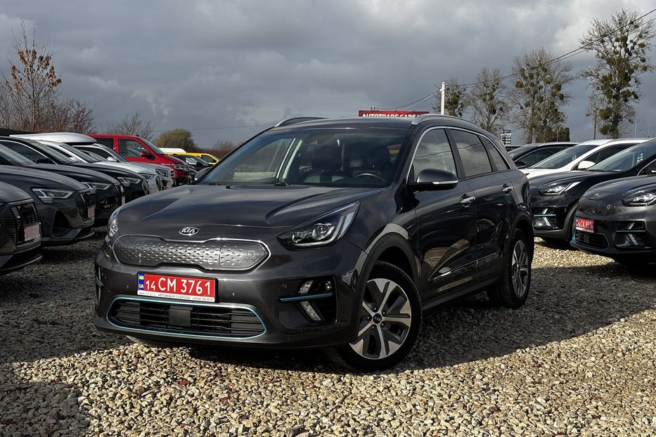 Продам Kia Niro 64 KW авто у Львові  2020 года в Львове
