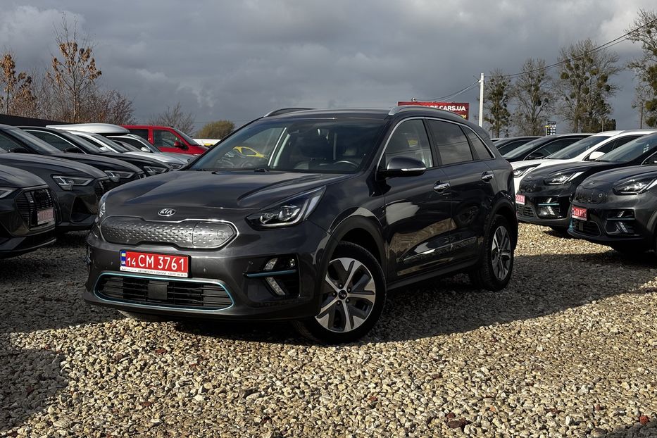 Продам Kia Niro 64 KW авто у Львові  2020 года в Львове